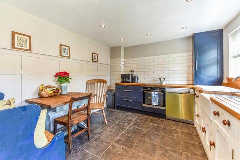 3 bedroom house for sale, Fishers Field, St. Mary Bourne, Andover