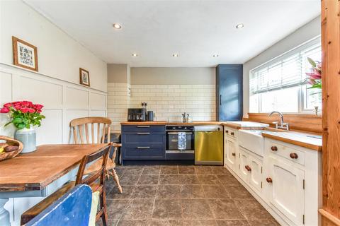 3 bedroom house for sale, Fishers Field, St. Mary Bourne, Andover