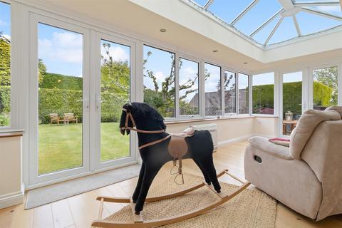 4 bedroom detached house for sale, Cambridge Close, Upper Welland, Malvern, Worcestershire, WR14 4JZ