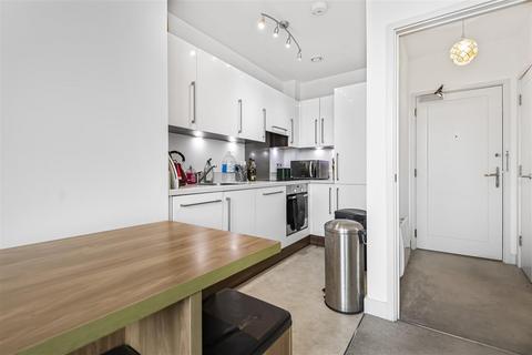 1 bedroom apartment for sale, 310 Kings Road, Reading