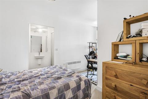 1 bedroom apartment for sale, 310 Kings Road, Reading