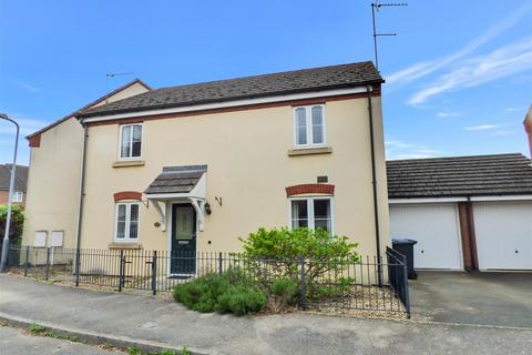 2 bedroom semi-detached house for sale, Railway Crescent, Shipston-on-Stour