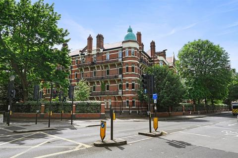 4 bedroom flat for sale, Phoenix Lodge Mansions, Brook Green W6