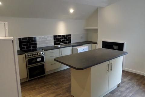 1 bedroom in a flat share to rent, 13a Westfield Terrace, Sheffield, S1 4GH