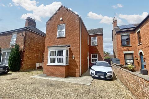 3 bedroom detached house for sale, Park Road, Spalding