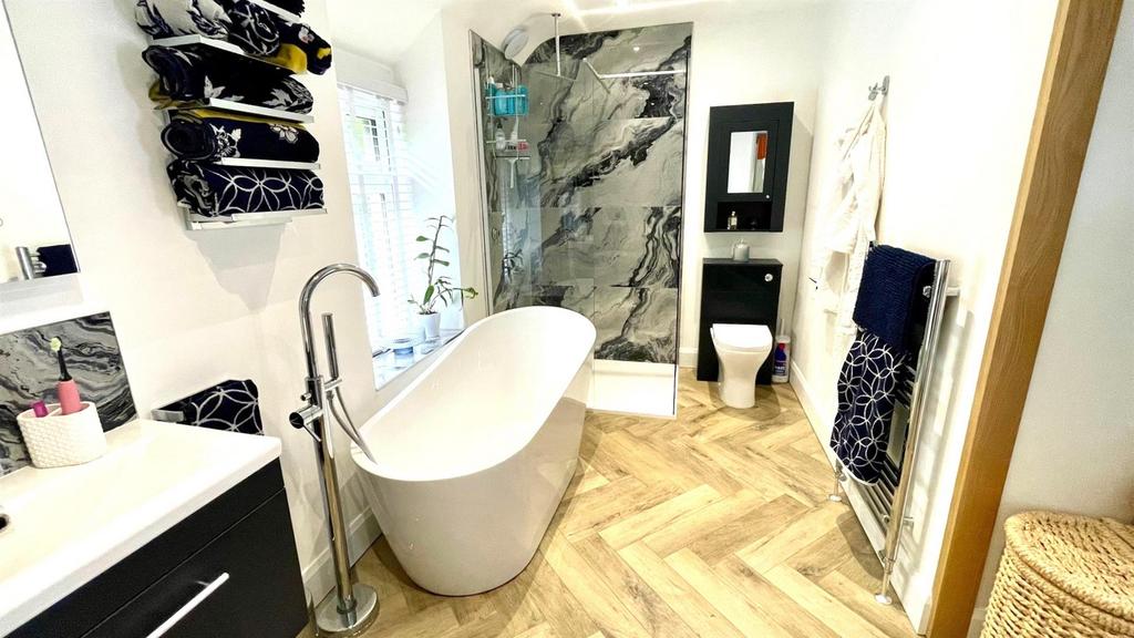 Bathroom area