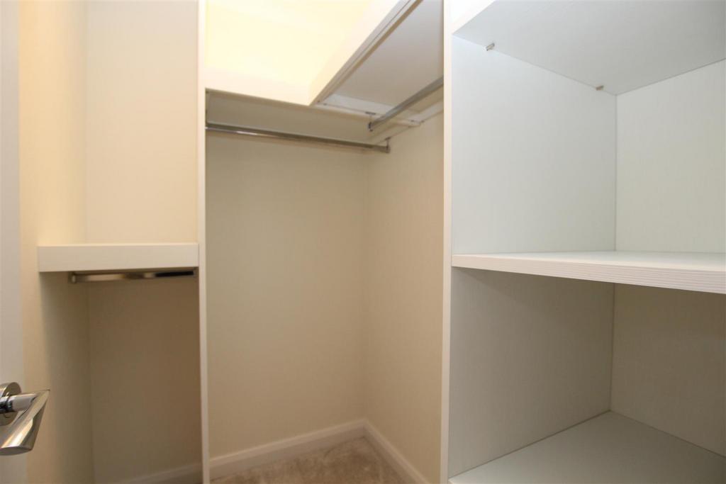 Walk in Wardrobe