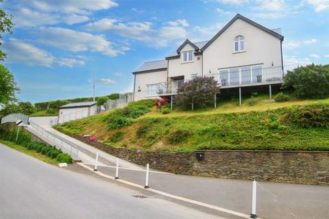 4 bedroom detached house for sale, 7A Lady Road, Llechryd, Cardigan