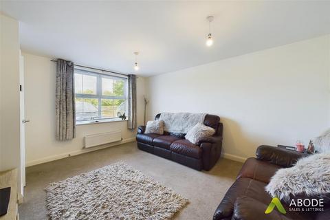 65 Sorrel Close, Uttoxeter, ST14 8UP