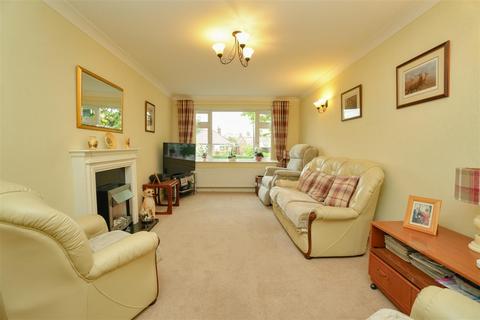 2 bedroom detached bungalow for sale, Tollerton, York  YO611PS