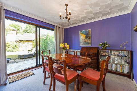 2 Brook Way, Anna Valley, Andover, SP11 7RY