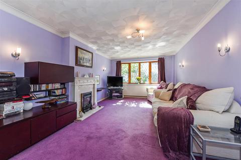 2 Brook Way, Anna Valley, Andover, SP11 7RY