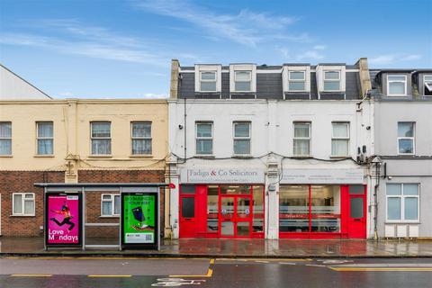 Flat 1, 29a Abbey Parade, London, SW19 1DG