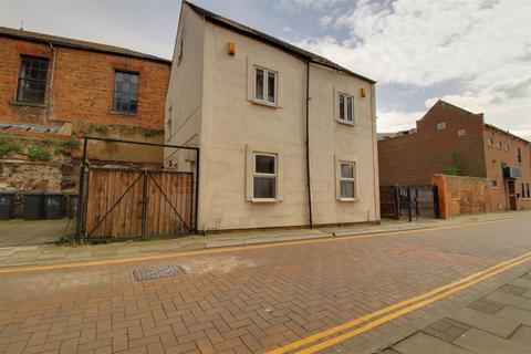 2 bedroom semi-detached house for sale, Lower Quay Street, Gloucester