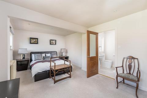 Stonewell Main Street, Amotherby, Malton, YO17 6UN