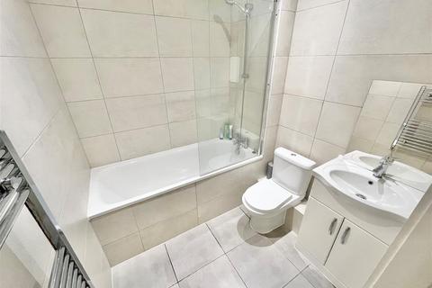 1 bedroom apartment for sale, Midland Apartments, Midland Road, Luton