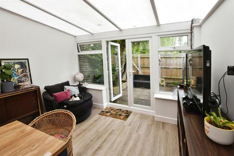 2 bedroom house for sale, Newboults Lane, Radcliffe Road, Stamford