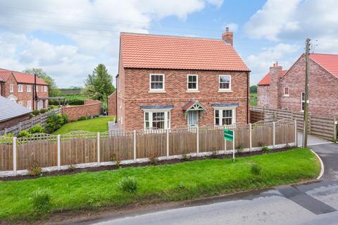 4 bedroom detached house for sale, Carr Lane, Sutton-On-The-Forest