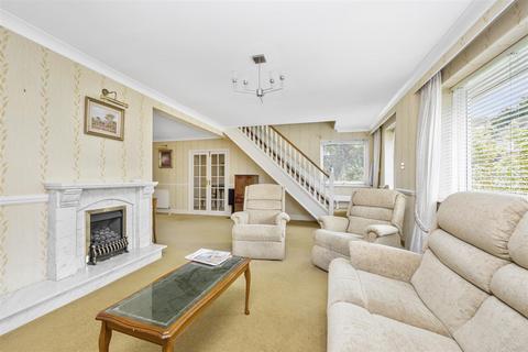 4 bedroom detached house for sale, Eldred Avenue, Westdene, Brighton