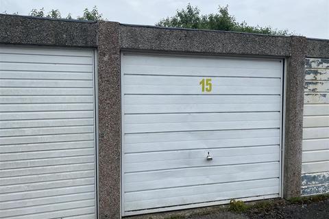 Garage to rent, Syringa Court, Salisbury SP2
