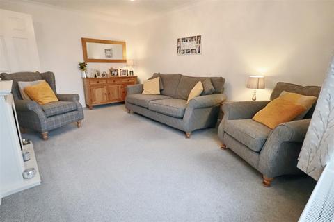 20 Beaumont Road, Carlton Colville, Lowestoft, NR33 8LE
