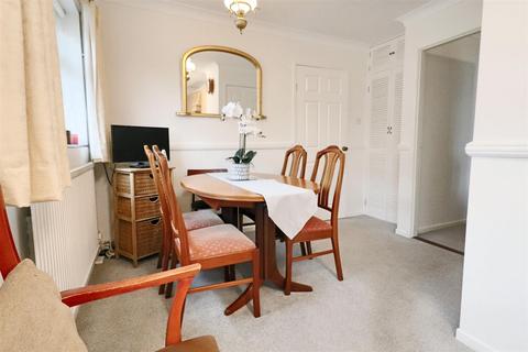20 Beaumont Road, Carlton Colville, Lowestoft, NR33 8LE
