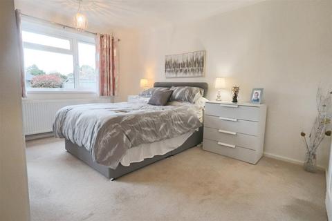 20 Beaumont Road, Carlton Colville, Lowestoft, NR33 8LE