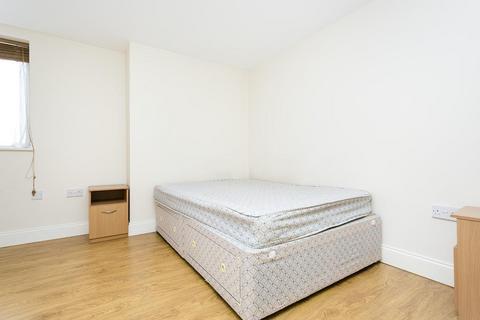 1 bedroom apartment to rent, Cousins Court, Alwyn Gardens, Hendon, London