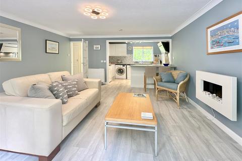 1 bedroom ground floor flat for sale, Waterhead Close, Kingswear