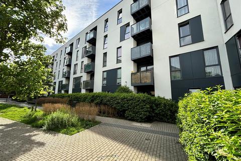 2 bedroom apartment for sale, Witley House, Garfield Road, Addlestone KT15