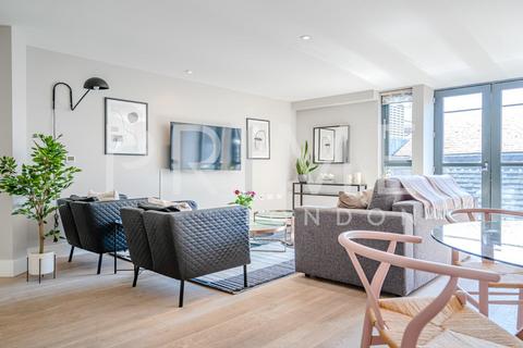 2 bedroom apartment for sale, 14 Bull Inn Court, Covent Garden WC2R