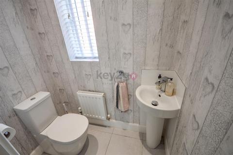 32 Ruby Lane, Mosborough, Sheffield, S20 5FJ