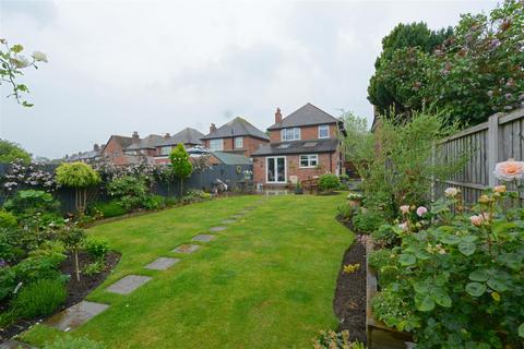 3 bedroom detached house for sale, Wenlock Road, Shrewsbury