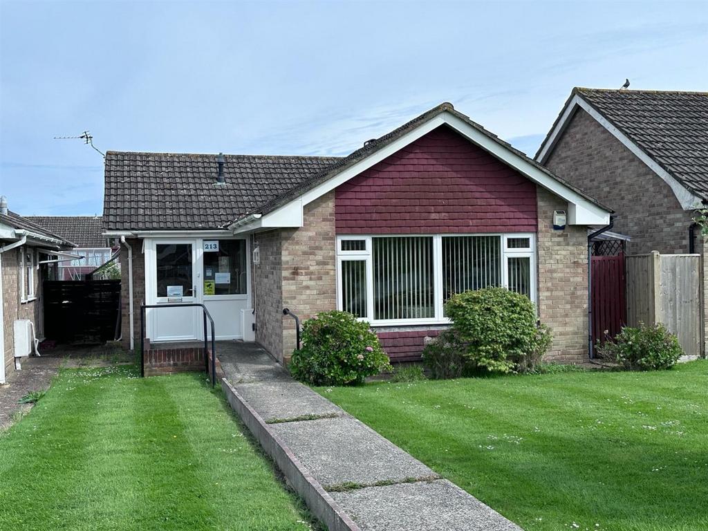 Seven Sisters Road, Eastbourne BN22 2 bed bungalow for sale £349,950