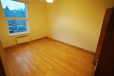 Studio to rent, Lincoln Street, Wakefield