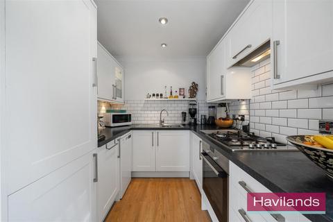 2 bedroom flat for sale, Foxwood Green Close, Enfield