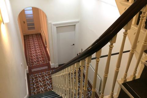 48 Broad Street, Stoke-on-trent, ST1 4EU