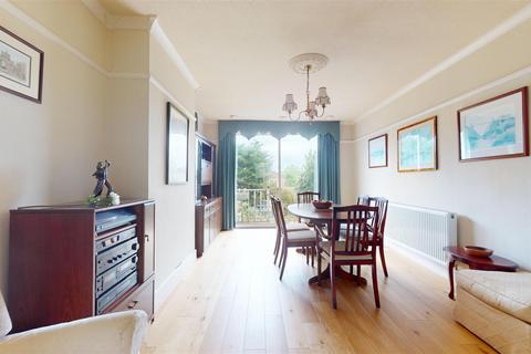 738 Wells Road, Bristol, BS14 0PA