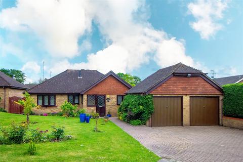 3 bedroom bungalow for sale, Barrington Wood, Lindfield