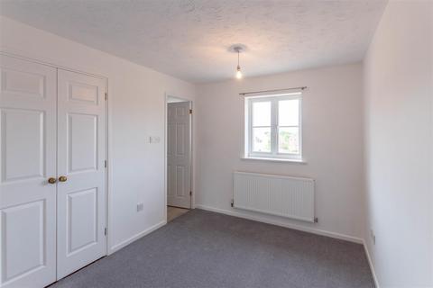 2 bedroom end of terrace house to rent, Seymour Drive, Haverhill CB9