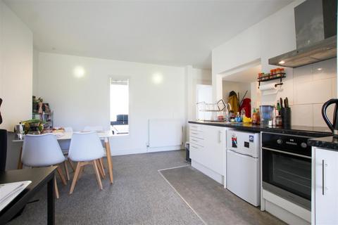 1 bedroom apartment to rent, Benson Street, Cambridge CB4