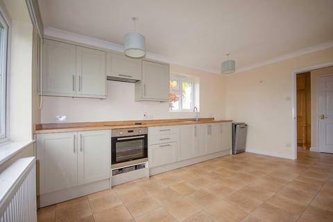 3 bedroom bungalow to rent, Staunton-On-Wye, Hereford