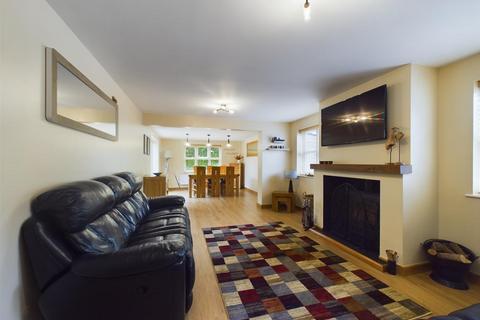 5 bedroom detached bungalow for sale, Tuppenny Grove, Baconsthorpe, Holt