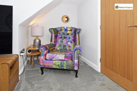 15 Barbrook Avenue, Stoke-on-trent, ST3 5UG