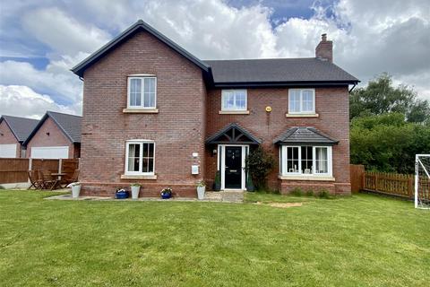 4 bedroom detached house for sale, Falkland Road, Dorrington, Shrewsbury