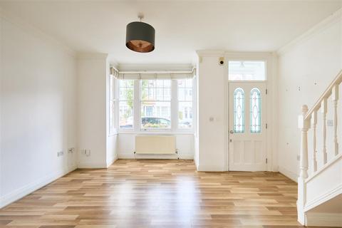 30 Riverview Grove, London, W4 3QJ
