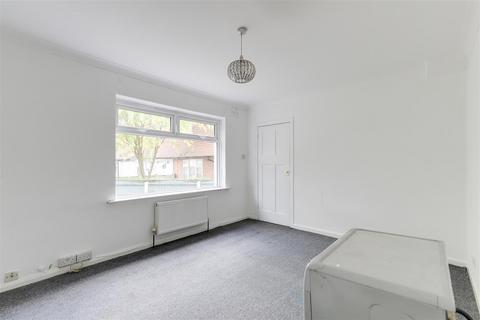 3 bedroom end of terrace house for sale, Shepton Crescent, Aspley NG8