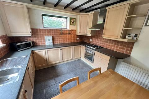 2 Fieldway, Heswall, Wirral, CH60 1UP