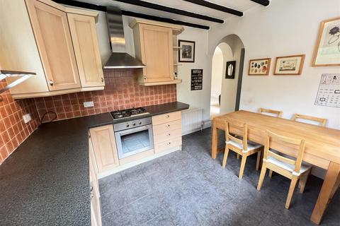 2 Fieldway, Heswall, Wirral, CH60 1UP