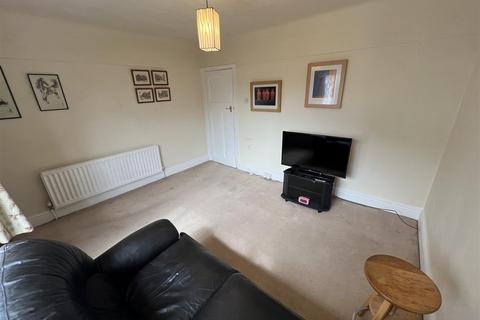 2 Fieldway, Heswall, Wirral, CH60 1UP